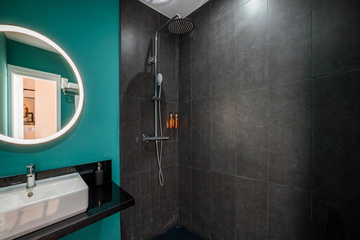 Slow Suites Salvador Sevilla Eksteriør billede